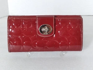 Coach Patent Leather Burgundy Turn Lock Embossed C's Slim Envelope Wallet EUC - Picture 1 of 9