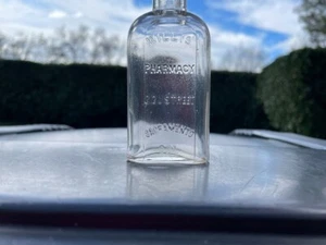WILLIS PHARMACY 212 J STREET SACRAMENTO, CAL. NEAT RARE OLD DRUG STORE BOTTLE - Picture 1 of 5