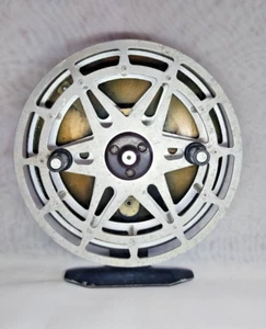 Alte Vintage Angelrute Spinnen UdSSR Angelrolle Ratsche sowjetisch - Bild 1 von 12