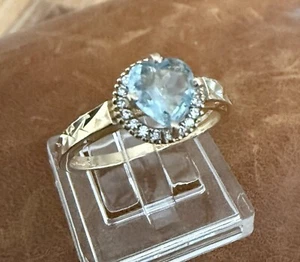 Pretty 14K Yellow Gold Heart Cut Blue Topaz Stone White Diamond Halo Ring Size 7 - Picture 1 of 22