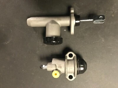 NUEVO cilindro maestro de embrague con cilindro esclavo se adapta a 1963-1981 MGB Foto 1 de 4