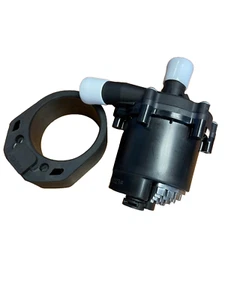 New Inverter Cooler Water Pump Fits Nissan Leaf EV (2011-2012) 92552-3NA0A - Picture 1 of 3