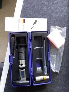 ATC Refraktometer Honig Imker Wasser Zucker Gehalt, Brix: 58-90% Wasser: 12-27% - Bild 1 von 3