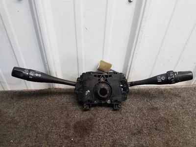 Interruptor de coluna Nissan Xterra 2003-04 - Interruptor multifuncional  - Imagem 1 de 4