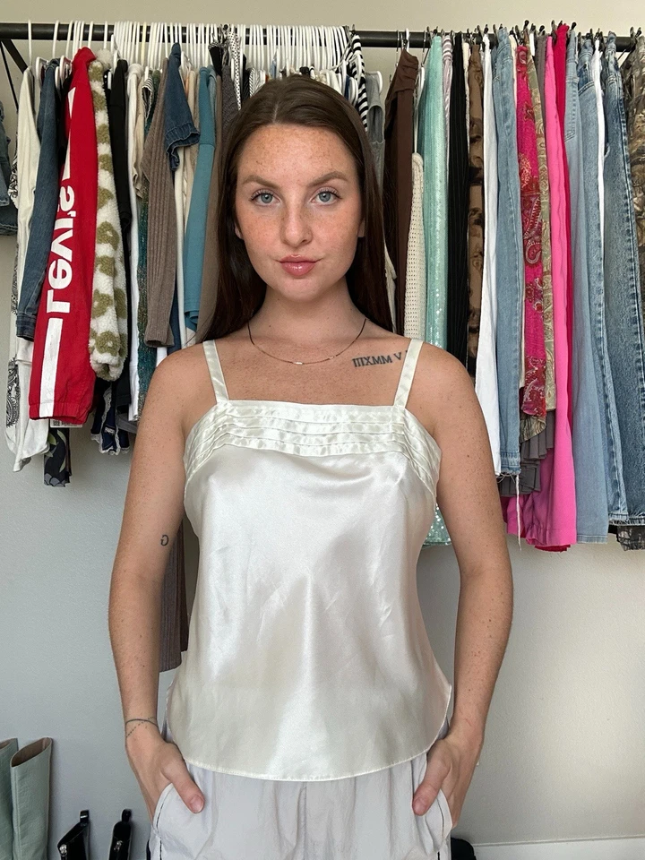 复古 Lucie Ann II 缎面吊带上衣象牙白 34 码美国制造内衣 — 第 1/4 张图片