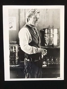 Kiefer Sutherland Autograph - Hand Signed 8x40 Movie Scene Photo - Authentic  - Picture 1 of 2