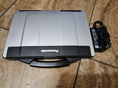 Panasonic Toughbook CF-53 Mk4 / i5 4th / 16gb / 512gb SSD / AC / Windows 11 Pro Foto 1 de 4