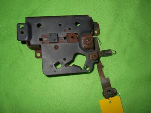 AM102788 John Deere Platte - Bild 1 von 2