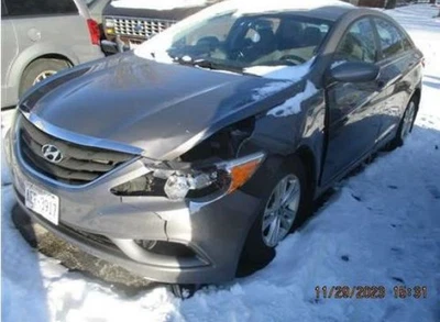 (LOCAL PICKUP ONLY) Windshield Glass Turbo Non-heated Fits 11-14 SONATA 4192584 - Image 1 of 4