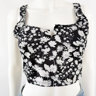Blusa cropped floral preta movimento FP tamanho M gola quadrada alça larga academia fitness - Imagem 1 de 4