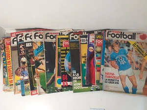 Lot 32 Magazines France Football, Miroir du Football années 60 - Bild 1 von 4