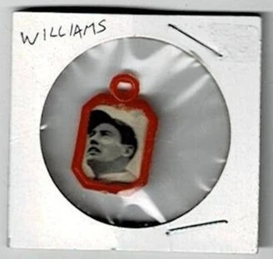 1950er Vintage Ted Williams Kaugummiball rot Kunststoff Charm Boston Red Sox HOF - Bild 1 von 2