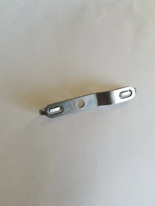 SINGER 149168 THREAD GUIDE FOR SEWING MACHINES (NOS) -FREE SHIPPING- - Picture 1 of 2