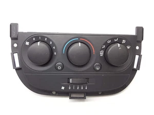 2005-2009 Chevrolet Uplander OEM Climate Control Switch 25783273 - Picture 1 of 5