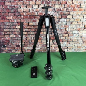 Manfrotto 190 3-teiliges Aluminiumstativ mit MVH500AH Fluid Videokopf - Bild 1 von 18