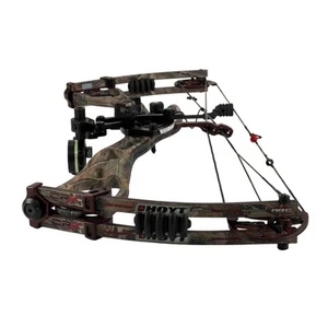 Hoyt CRX 32 Right-Handed 60 lbs. 27-Inch Camo Hunting Compound Bow - Picture 1 of 13