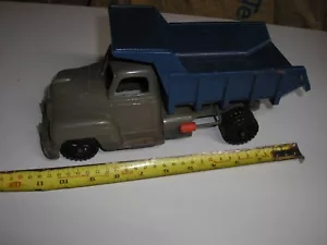 Rare 1950’s Marx Plastic 11 1/2" long Dump Truck with lever Free SHIPPING - Picture 1 of 7