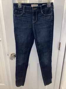 Bullhead Women’s Mid Rise Skinniest Dark Blue Pants Jeans Size 26 - Picture 1 of 4