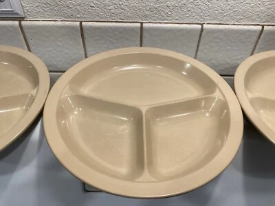 3 Vintage Anchor Hocking 9.25" 3 Compartment Divided Plates PM486/TI - Image 1 of 4