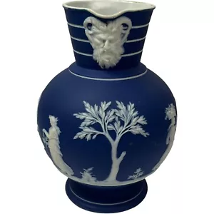 Antigua jarra dórica victoriana de 1879 Wedgwood Inglaterra azul cobalto jaspe musas - Imagen 1 de 11