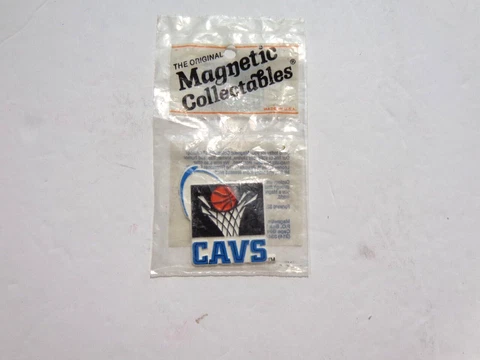 VINTAGE NBA CLEVELAND CAVALIERS FRIDGE MAGNET STANDING BOARD NEW SEALED  #3 Cover