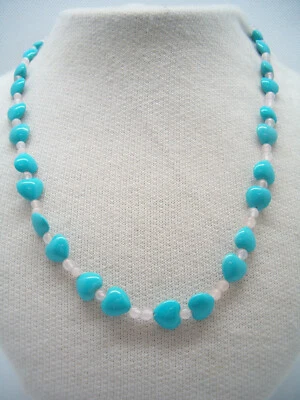 Collana con Cuori in Neolite (Turchese ricomposto) Quarzo e Argento -pietre dure - Immagine 1 di 4