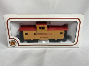 Bachman HO Scale Union Pacific UP 25743 Caboose Train + Original Box - Picture 1 of 10