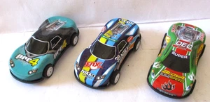 3 Pull Back Auto da Corsa Die Cast Auto da Corsa Veicoli 3" Metallo Fritto Alimentato - Foto 1 di 3