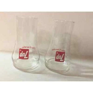 Vintage 7 Up The Un Cola Set of 2 Retro Glasses Clear Glass Red Letters - Picture 1 of 4