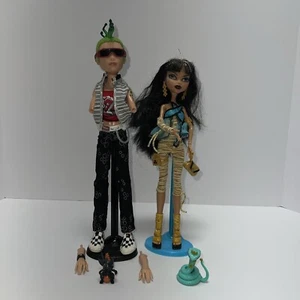Monster High First Wave Gold Elastic Cleo De Nile And Deuce Gorgon Doll Set Pets - Bild 1 von 23