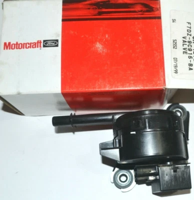 MOTORCRAFT EGR Purge Valve Ford Taurus 1997-1999 Mercury Sable 1997 1998 1999 - Image 1 of 4
