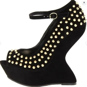 Steve Madden Gammblee NEU 129 $ GRÖSSE 7 M SCHWARZ NIETEN PLATEAU 6"-ABSATZ PUMPS - Bild 1 von 8