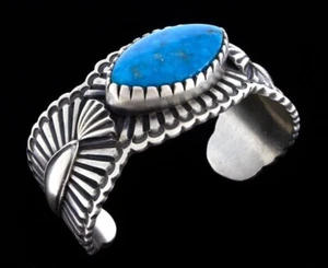 Natural Kingman Turquoise Bracelet By Navajo Artist Derrick Gordon - Picture 1 of 5