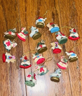 Juego de 18 Mini Adornos Giftco Carrusel Navidad Caballo Gato Elefante Conejo������ Foto 1 de 4