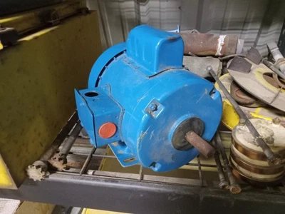 NOS Doerr/Emerson 1/2HP 1725 RPM 115-230VAC 1-PH Farm-Duty Electric Motor - Image 1 of 4