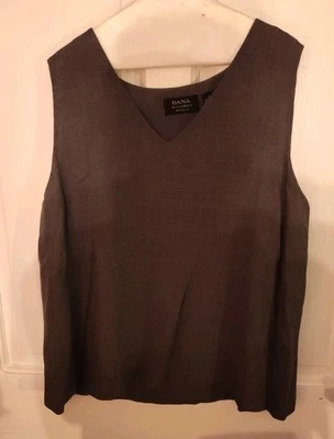 Regata Dana Buchman feminina cinza plus size tamanho 18 - Imagem 1 de 4