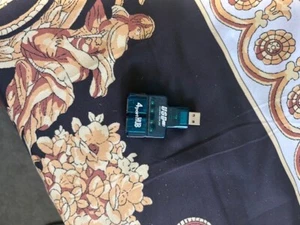 4 Ports USB Hub - Picture 1 of 3