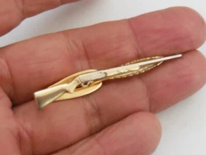 VINTAGE USA HICKOK CRAVATTA FERMACRAVATTA BELLISSIMO DESIGN FUCILE WESTERN SENZA PREZZO DI RISERVA - Foto 1 di 5