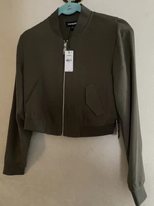 Neu mit Etikett EUC Express Armeegrün Cropped Reißverschluss Bomberjacke Taschen gefüttert Größe S - Bild 1 von 6
