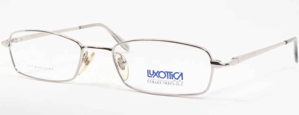 ÓCULOS DE ÓCULOS LUXOTTICA 1341 030 prata armação de titânio 49-17-135 mm Itália - Imagem 1 de 4