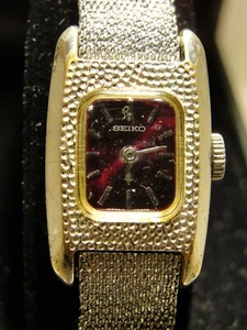 RELOJ SEIKO SEÑORA NO. 472325 VIENTO MANUAL, ESFERA DE COLOR INUSUAL, BANDA DE SIETE PULGADAS - Imagen 1 de 4