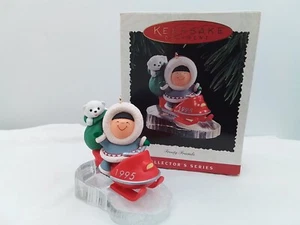 FROSTY FRIENDS KEEPSAKE CHRISTMAS ORNAMENT VTG 1995 NEW BOX SNOWMOBILE ESKIMO - Picture 1 of 19