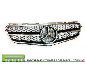 2008-2011 Mercedes-Benz W204 C63AMG Sedan only Chrome/Black 1 Fin Front Grille - Foto 1 di 1
