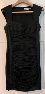 Vestido ajustado para mujer Calvin Klein negro manga gorra cuello corazón fruncido LBD 10 - Imagen 1 de 9