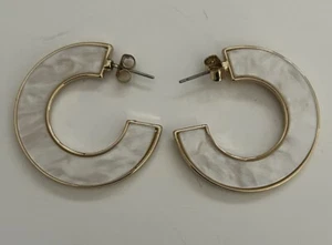 Anthropologie Gold Plated Mother Of Pearl Inlayed C Shaped Chunky Hoop Earrings - Picture 1 of 7