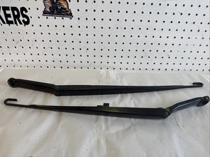 2001-2005 BMW E46 330i Front Left Right Windshield Wiper Arm Set OEM - Picture 1 of 9