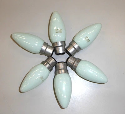 6 x Endon 40W Pastel Glow Colour Incandescent Candle Lamp B22 Bayonet Cap Green - Image 1 of 4