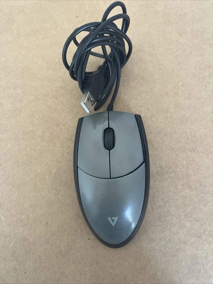 B7 USB Optical Mouse - Black /grey Full Size - Image 1 of 1