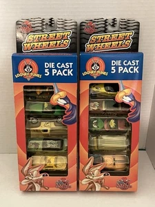 Looney Tunes Racing Champions Street Wheels Diecast 5 Packs NEW 1999 Lot of 2 - Picture 1 of 11