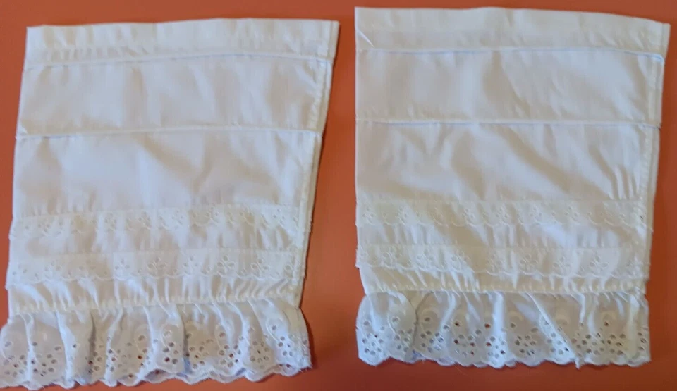 Prendedor recortado de encaje de algodón blanco para mujer MANGAS INFERIORES repro. Guerra Civil Foto 1 de 4